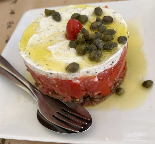 Recomendaciones gastronomicas del Puerto de Egina 2026 Desayunar en la isla