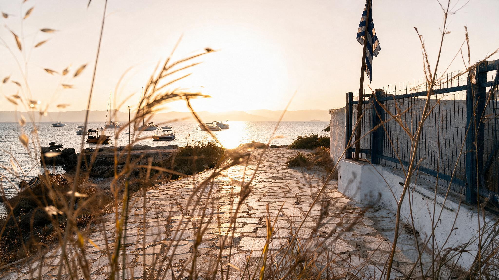 Atardeceres en la costa de Egina